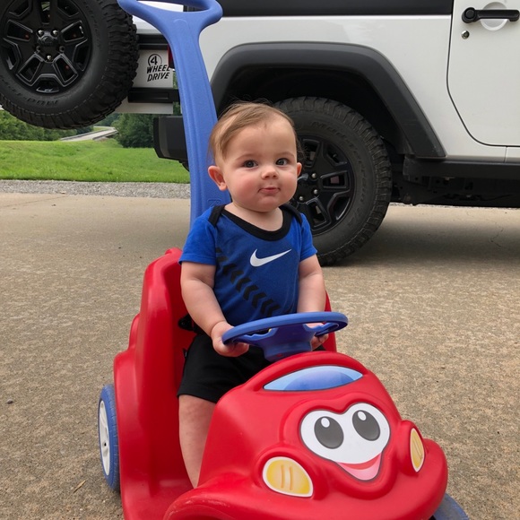 Meet your Posher, Dylan - Picture 1 of 1